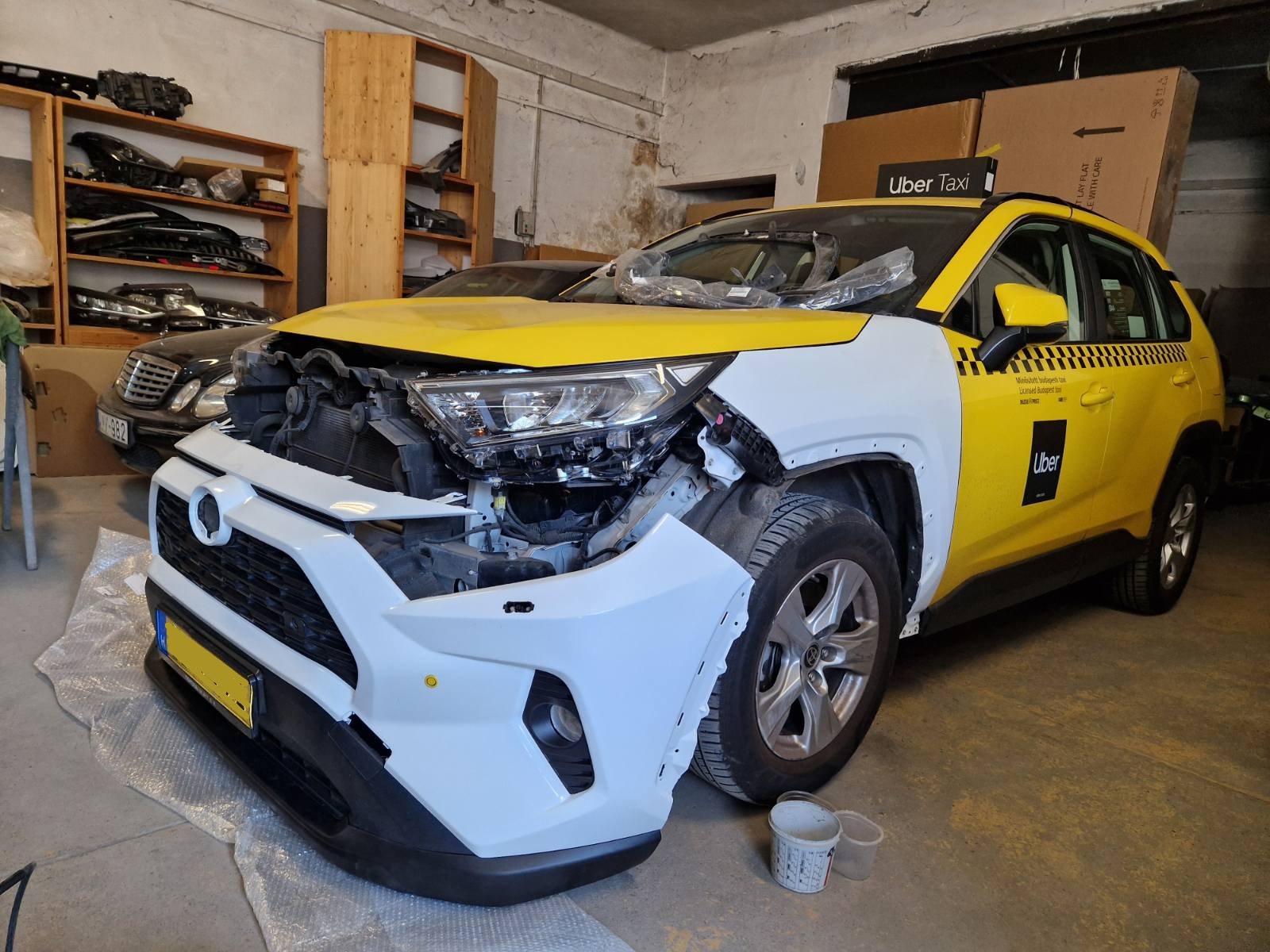 Toyota javítás közben